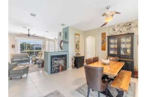 190 56th Dr, Vero Beach, FL 32968 Sold 04/16/25