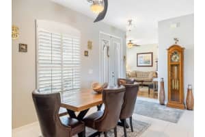 190 56th Dr, Vero Beach, FL 32968 Sold 04/16/25
