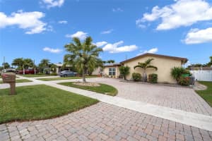 11361 NW 39th St, Sunrise, FL 33323 Sold 04/22/25