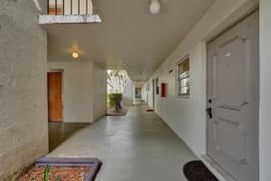 9440 Poinciana Place, Davie, FL 33324 - MLS#F10490922