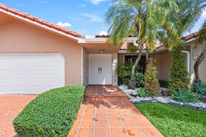 9601 SW 120th Avenue, Kendall, FL 33186 Sold 07/23/25