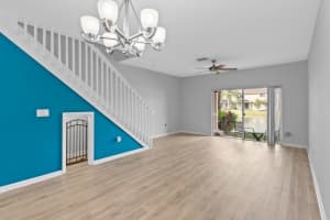 5923 Riverside Ave 5923, Tamarac, FL 33321 Sold 04/17/25