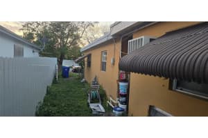 2221 Jamaica Dr, Miramar, FL 33023 Sold 06/18/25