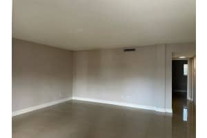 6900 SW 39th St 112K, Davie, FL 33314 Sold 04/30/25