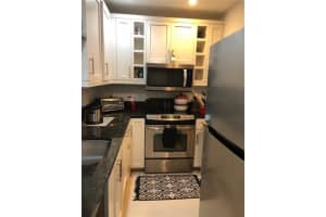 5700 NE 22nd Way 325, Fort Lauderdale, FL 33308 Sold 05/30/25
