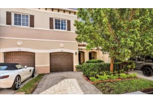 366 SE 1st Dr, Deerfield Beach, FL 33441 Sold 05/05/25