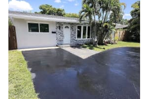 2021 32nd Court, Oakland Park, FL 33309 - MLS#F10491159