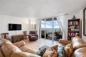 1900 S Ocean Blvd 10B, Lauderdale By The Sea, FL 33062 Sold 05/16/25