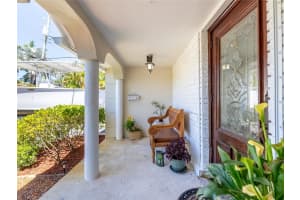 4800 NE 13th Ter, Oakland Park, FL 33334 - MLS#F10491186