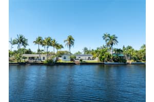 4800 NE 13th Ter, Oakland Park, FL 33334 - MLS#F10491186