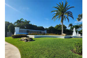 7751 Southampton Ter 215, Tamarac, FL 33321 Sold 04/25/25