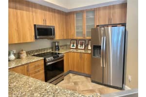 2617 NE 14th Ave 503, Wilton Manors, FL 33334 Sold 05/13/25