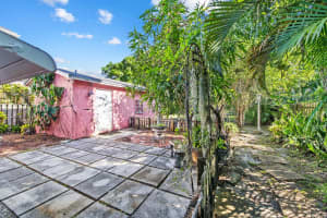 1412 NE 17th St, Fort Lauderdale, FL 33305 Sold 04/10/25