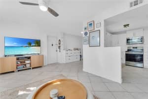 5300 NE 24th Ter 215C, Fort Lauderdale, FL 33308 Sold 04/24/25