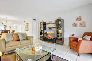 3581 Inverrary Dr 403, Lauderhill, FL 33319 Sold 07/01/25