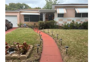 75 Ne 128th Terrace, North Miami