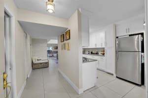 23345 Carolwood Lane 107, Boca Raton