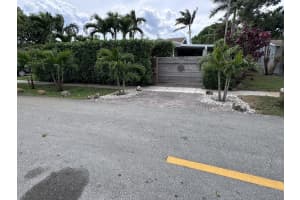 824 Ne 17th Ct, Fort Lauderdale