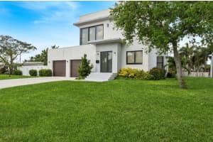 2501 NE 8th Street, Pompano Beach, FL 33062 Sold 05/23/25