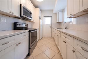 405 SE 18th St, Fort Lauderdale, FL 33316 - MLS#F10491414