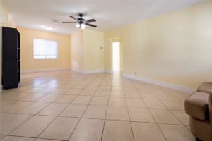 405 SE 18th St, Fort Lauderdale, FL 33316 - MLS#F10491414