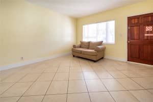 405 SE 18th St, Fort Lauderdale, FL 33316 - MLS#F10491414