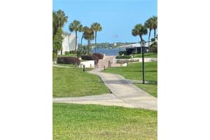 175 Se Saint Lucie Blvd H175, Stuart