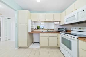 5541 Lakeside Dr 201, Margate, FL 33063 Sold 06/16/25