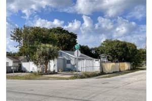 109 NW Eller St, Deerfield Beach, FL 33441 Sold 09/09/25