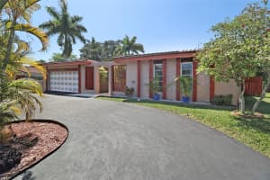 10380 NW 41st St, Coral Springs, FL 33065 Sold 06/25/25