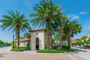 8162 Cascada Isles Dr 8162, Hollywood, FL 33024 Sold 06/17/25