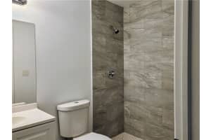 2324 Johnson St 10, Hollywood, FL 33020 - MLS#F10491576