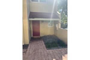 499 13th Street, Fort Lauderdale, FL 33316 - MLS#F10491631