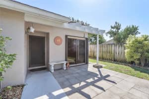 5020 E Lakes Dr 5020, Deerfield Beach, FL 33064 Sold 04/17/25