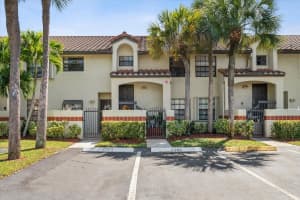 2206 Congressional Way 2206, Deerfield Beach