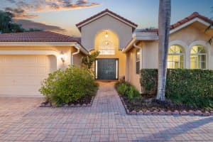 2642 W Abiaca Cir, Davie, FL 33328 Sold 05/27/25
