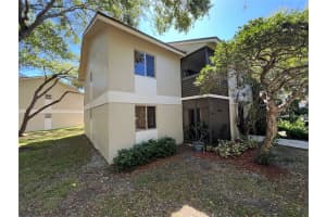 302 Gardens Dr 201, Pompano Beach, FL 33069 Sold 08/14/25