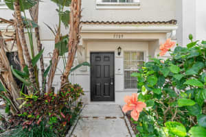 5109 Palmbrooke Cir, West Palm Beach, FL 33417 Sold 05/22/25