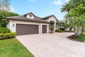 8119 S Savannah Cir, Davie, FL 33328 Sold 06/02/25