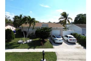 8220 SW 4th Ct, North Lauderdale, FL 33068 Sold 05/13/25