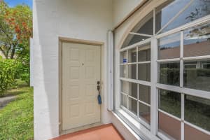 6141 Heliconia Rd, Delray Beach, FL 33484 Sold 04/29/25