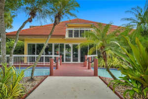 8101 Camino Real 316, Miami, FL 33143 Sold 06/02/25