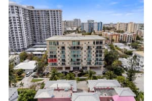 3210 NE 5th St 301, Pompano Beach, FL 33062 Sold 07/02/25