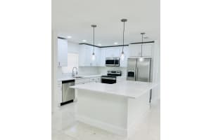 6201 Stanley Ln, Delray Beach, FL 33484 Sold 04/25/25