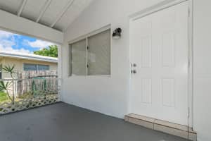 2539 Wilson St, Hollywood, FL 33020 Sold 04/21/25