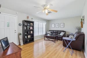 252 NE Floresta Dr, Port Saint Lucie, FL 34983 Sold 05/27/25