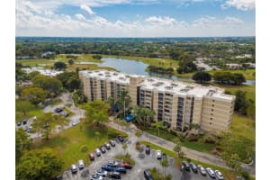16300 Golf Club Rd 503, Weston, FL 33326 - MLS#F10492136