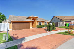 10369 Welleby Isles Ln, Sunrise, FL 33351 Sold 08/06/25