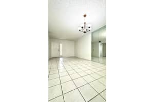 2125 77th Way, Pembroke Pines, FL 33024 - MLS#F10492219