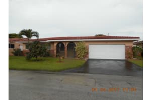 1271 Nw 44th St, Deerfield Beach